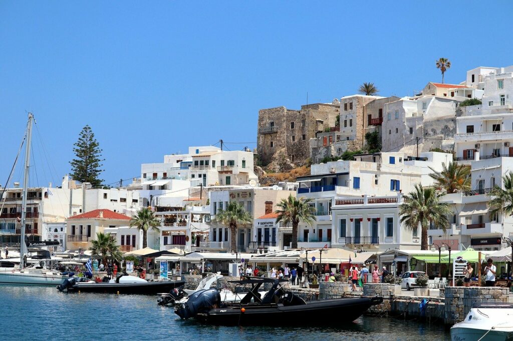 Explorez les îles des Cyclades en Grèce en novembre