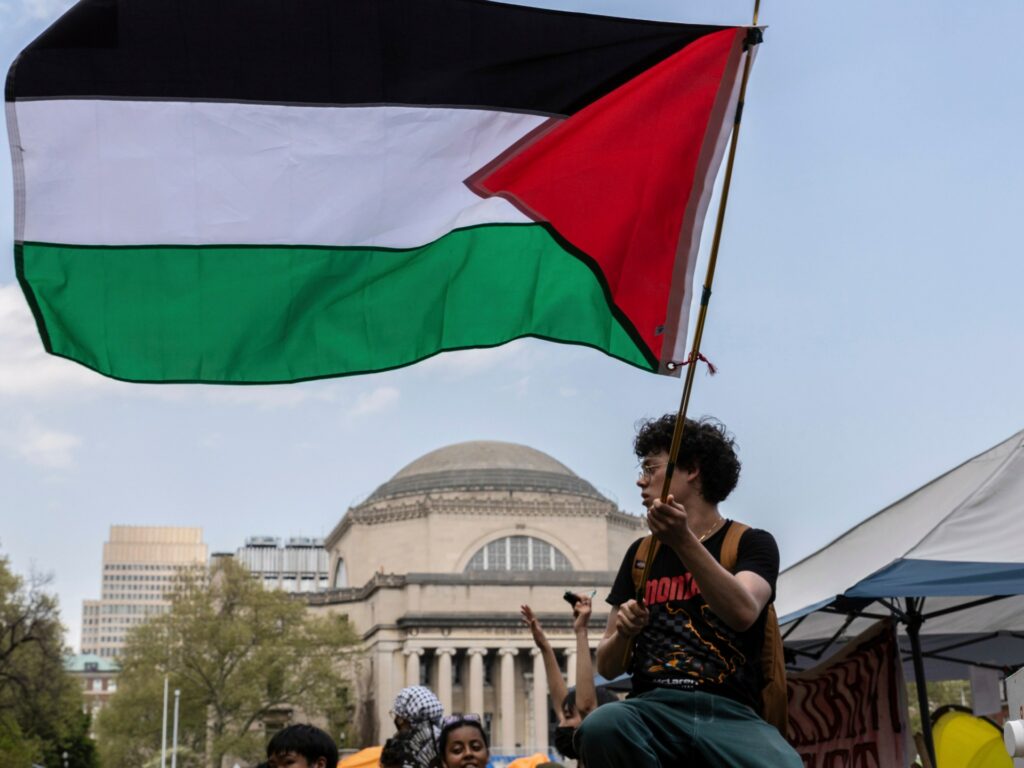 Columbia University Standoff: Protesters Take Over Hamilton Hall in Escalating Conflict